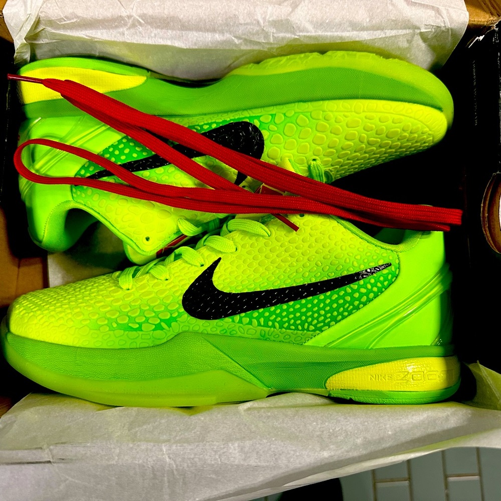 Kobe 6 Grinch brand new